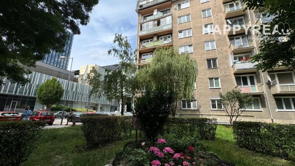 Prenajmeme 1 izb. byt Jelačičová ul.