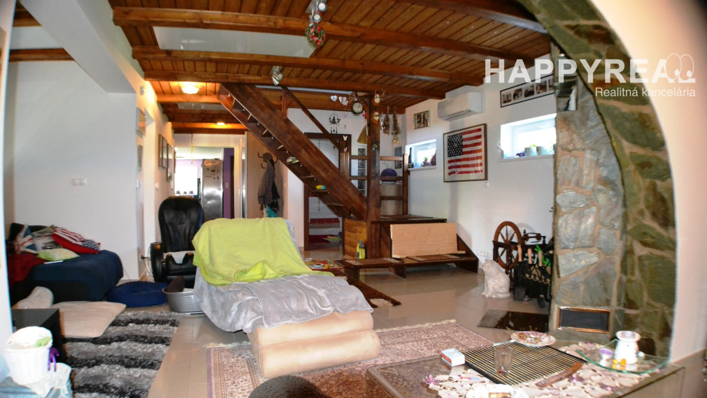 Na predaj: Nadštandardný a atypický rodinný dom v Eliášovciach