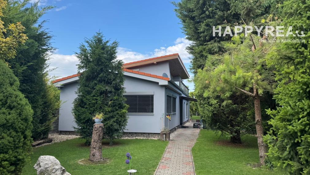 Na predaj: Nadštandardný a atypický rodinný dom v Eliášovciach