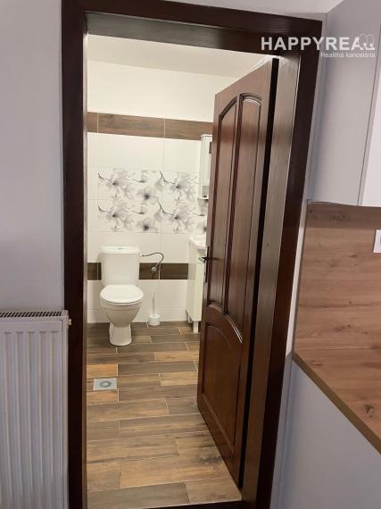 Prenájom 4-izb. rodinný dom,  ul. Jantárová,  Jarovce