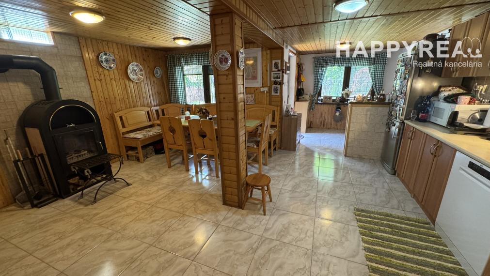 Na predaj rekreačná chata v obľúbenej chatovej oblasti Bodíky