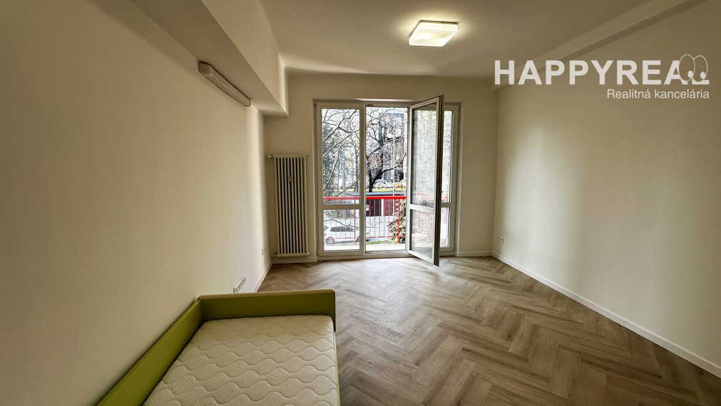 Kompletne zrekonštruovaný 3-izbový, presvetlený byt vo výbornej lokalite, na ul. Dohnányho, Bratislava-Ružinov