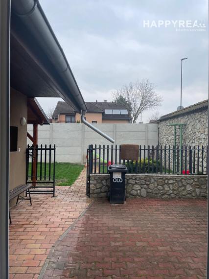 Prenájom 4-izb. rodinný dom,  ul. Jantárová,  Jarovce