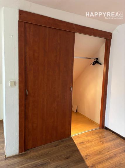 Prenájom 4-izb. rodinný dom,  ul. Jantárová,  Jarovce