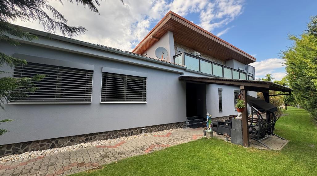 Na predaj: Nadštandardný a atypický rodinný dom v Eliášovciach