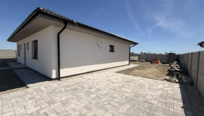 4 izb. RD Most pri Bratislave ÚP 110 m2, pozemok 601 m2 - fotografia 4