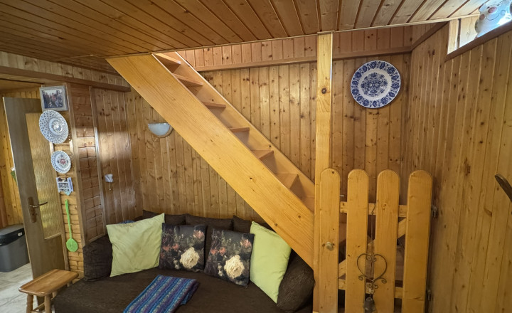 Na predaj rekreačná chata v obľúbenej chatovej oblasti Bodíky - fotografia 19