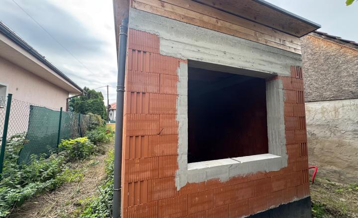 Predáme hrubú stavbu 2-izbového domu v Podunajských Biskupiciach – Oblúková ulica - fotografia 7