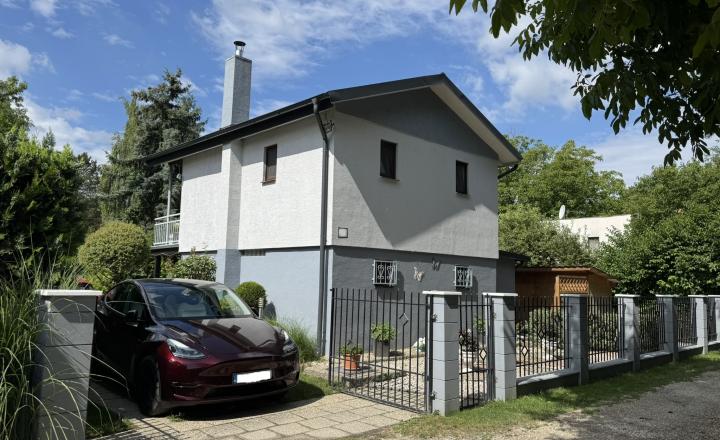 Na predaj rekreačná chata v obľúbenej chatovej oblasti Bodíky - fotografia 1