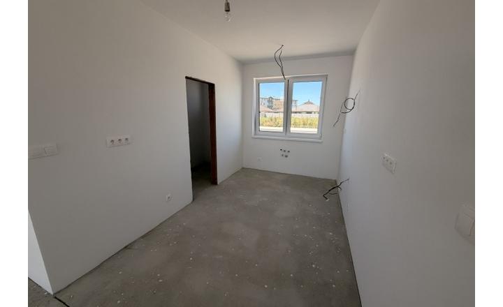 4 izb. RD Most pri Bratislave ÚP 110 m2, pozemok 601 m2 - fotografia 11
